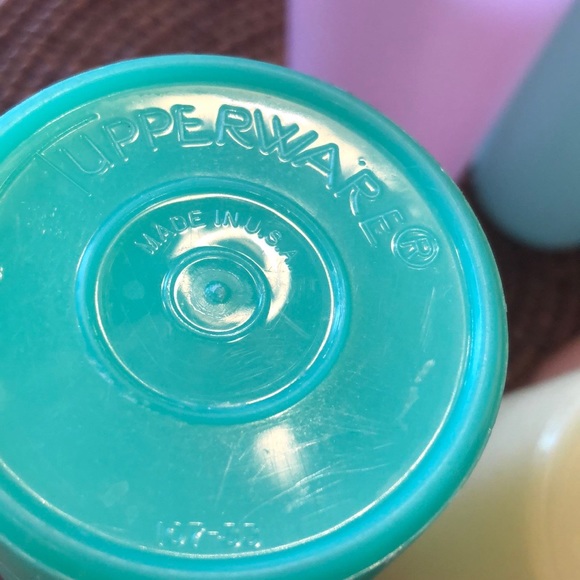 Vintage Tupperware 16oz pastel tumblers #107 - Picture 7 of 8
